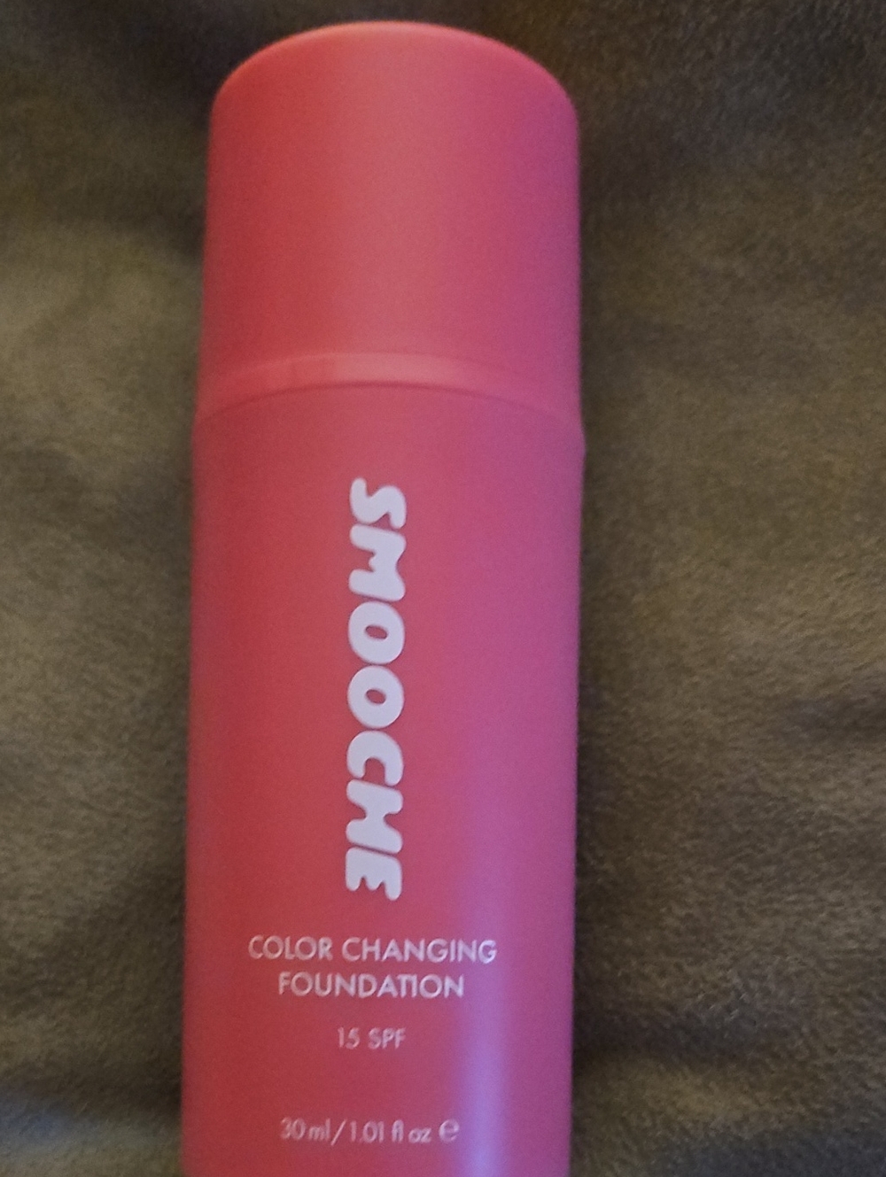Smoochie Color Changing Foundation - Pink Bottle